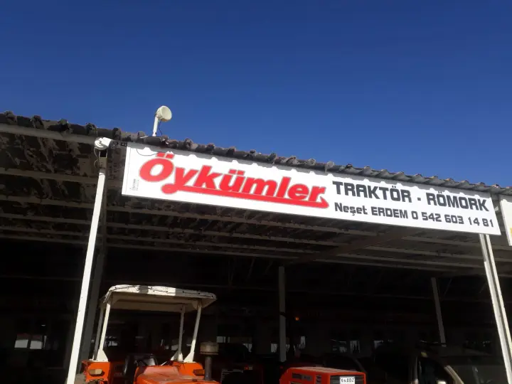 Bariş Sarı Türk Traktör - service