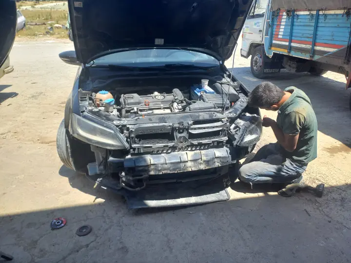 Baş Oto Kaporta ( HASARLI ARAÇ ONARIM MERKEZİ)