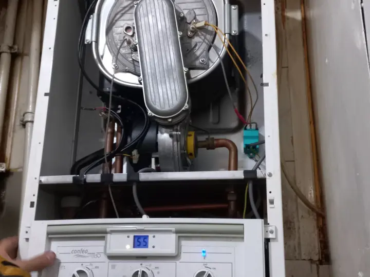 Baş teknik kombi servisi Petek temizleme