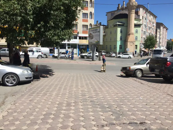 BAŞAK OTOPARK (SİVAS) Mesut ALTAY