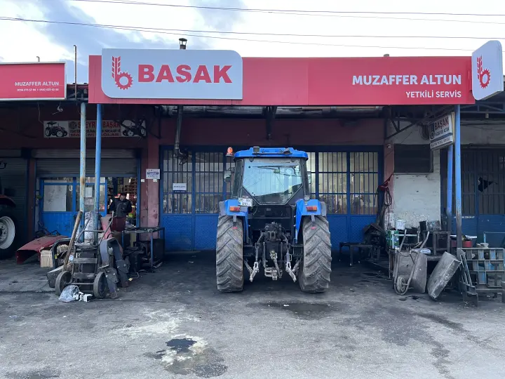 Başak Traktör - Muzaffer Altun