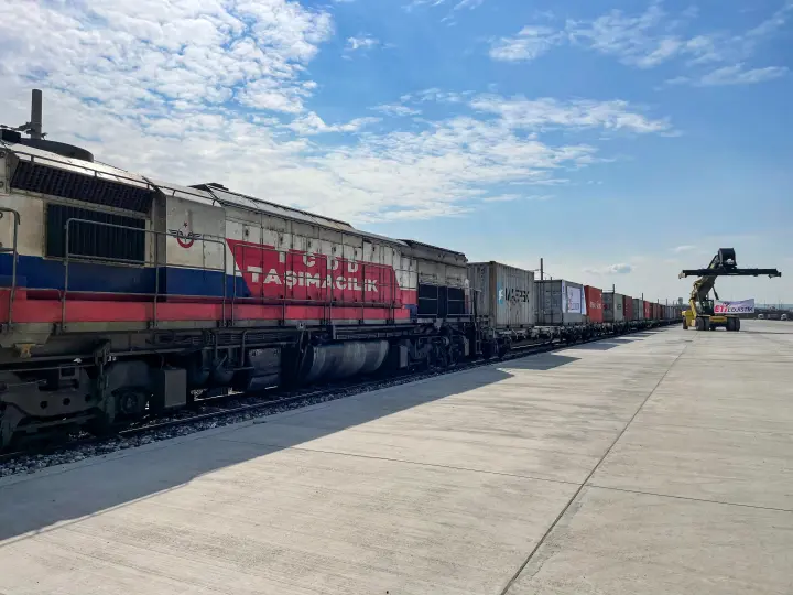 Başkent OSB Eti Lojistik Intermodal Terminali