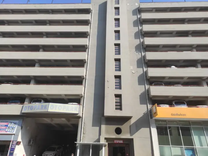 Basmane Vakıf Katlı Otopark