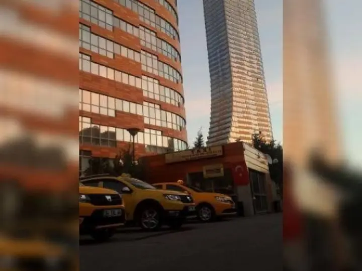 BATI ATAŞEHİR VARYAP MERİDİAN TAKSİ DURAĞI