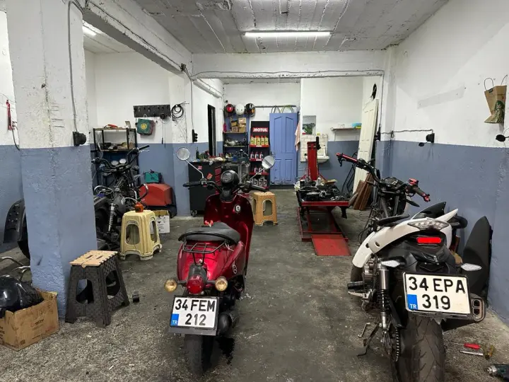 BAY MOTOR