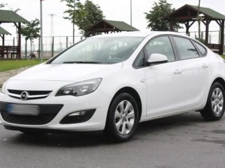 BAYRAK RENT A CAR