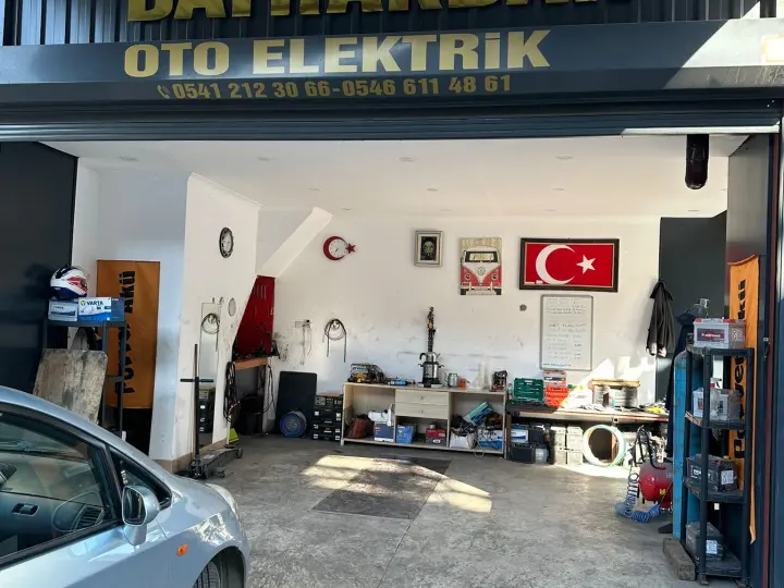 Bayrakdar Oto Elektrik Akü Market