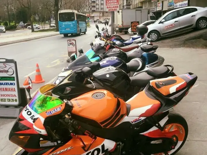 Bebek Motor