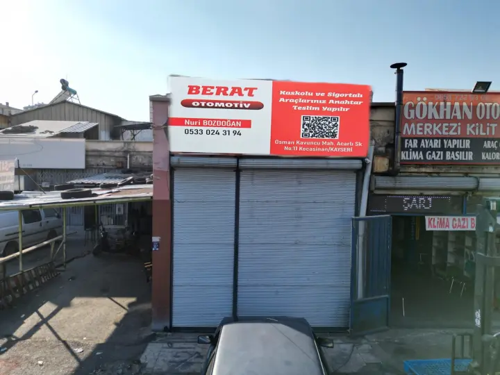 Berat otomotiv