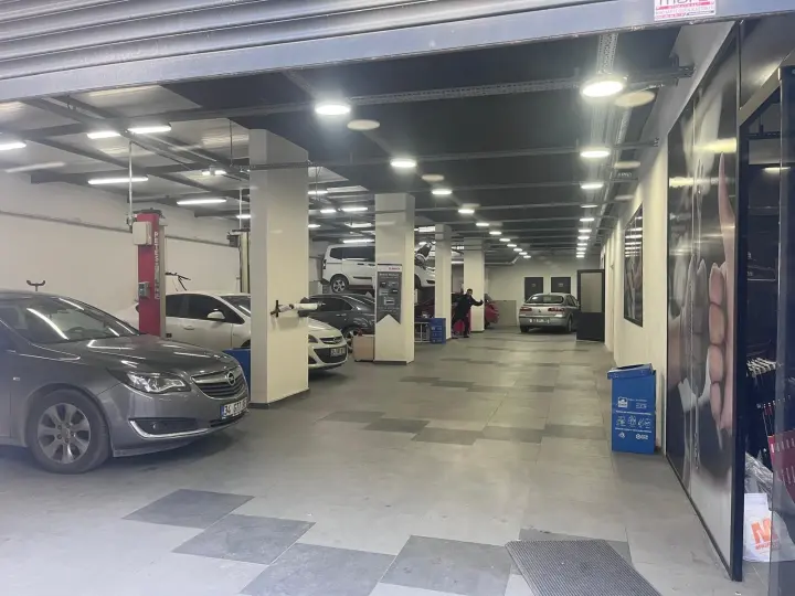 BİJON OTO MOTORLU ARAÇLAR HASAR ONARIM MERKEZİ