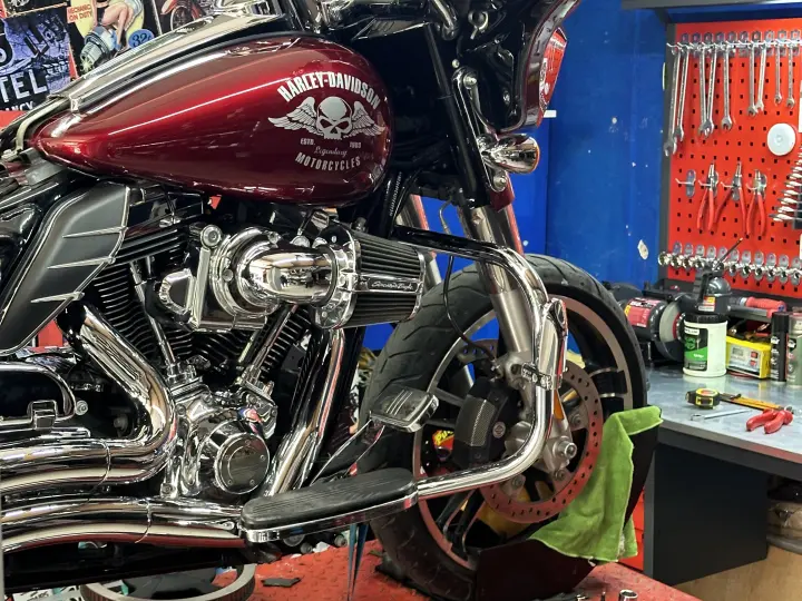 BIKERSHUB - Motosiklet Lastik Değişimi & Balans