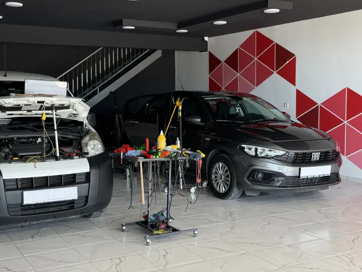 Body Line Boyasız Göçük Düzeltme Merkezi
