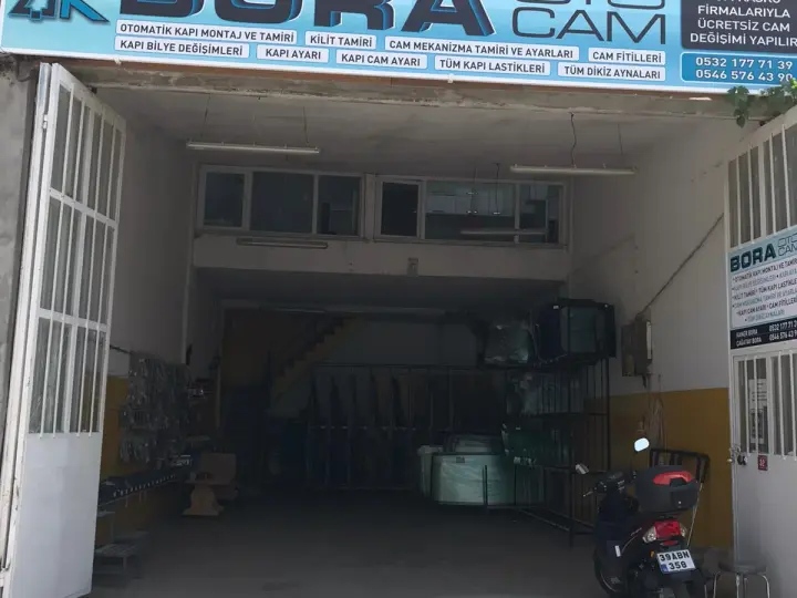 Bora Oto Cam
