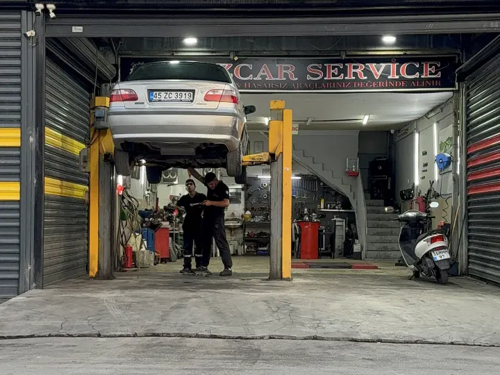 BOZCAR OTOMOBİL SERVİSİ