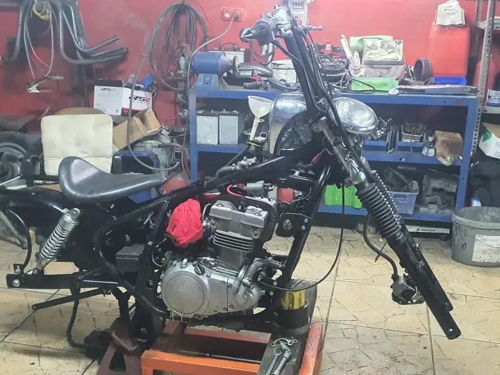 BOZOKLAR MOTO GARAJ (BLACKSMITHS)