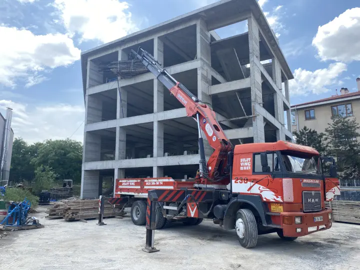Bulut Vinç Platform Manlift