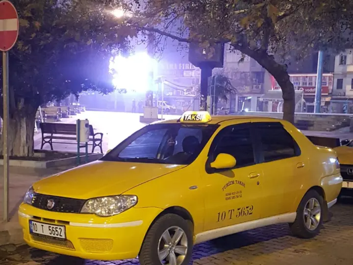 Burhaniye Alo Taksi