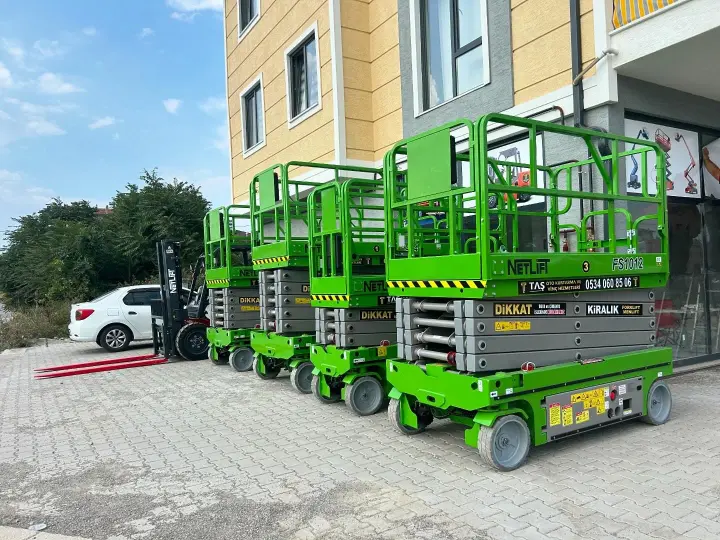 BUSİNEECLASS MANLİFT VİNÇ KURTARICI HİZMETLERİ