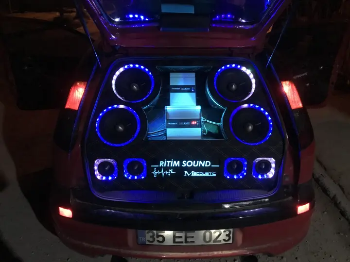 By Brk Car Sound