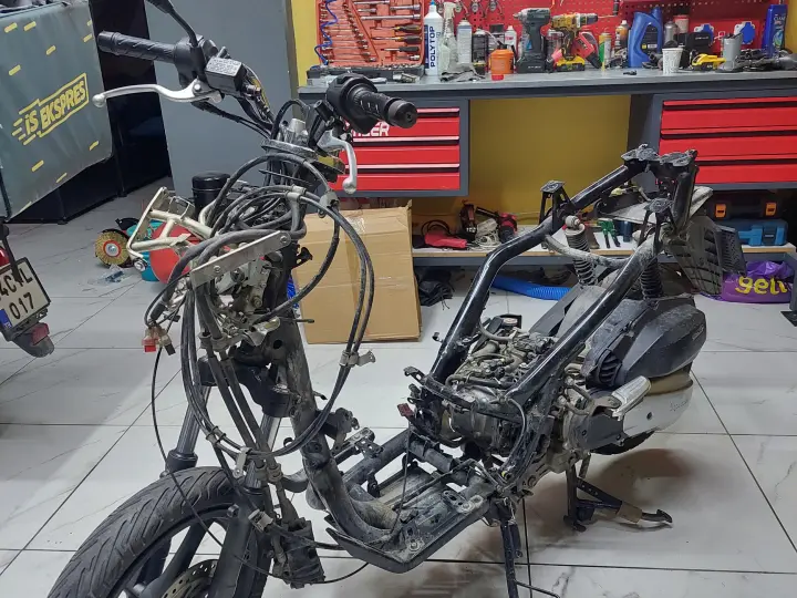 BYBOX MOTOSİKLETCHİ MOTOSİKLET AKSESUAR VE EKİPMAN TOPTAN VE İMALAT