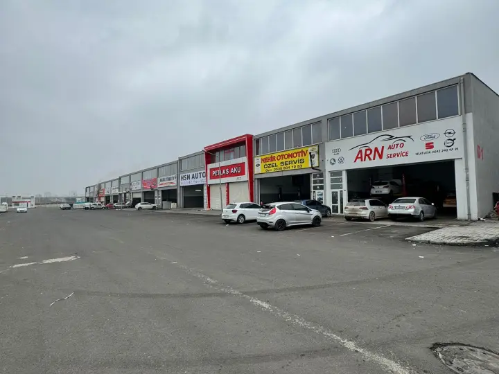 C a N oTo Yedek Parça Özel Servis oto tamir bakım kaporta boya klima ve Elektrik servisi