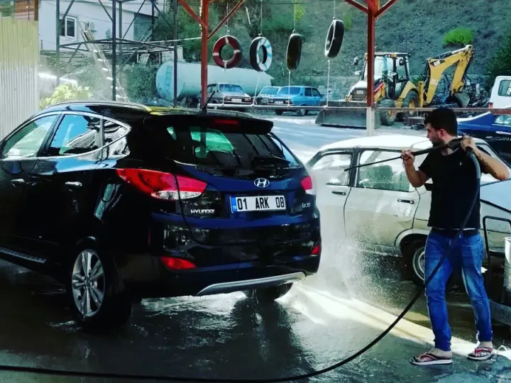 CADDE OTO YIKAMA