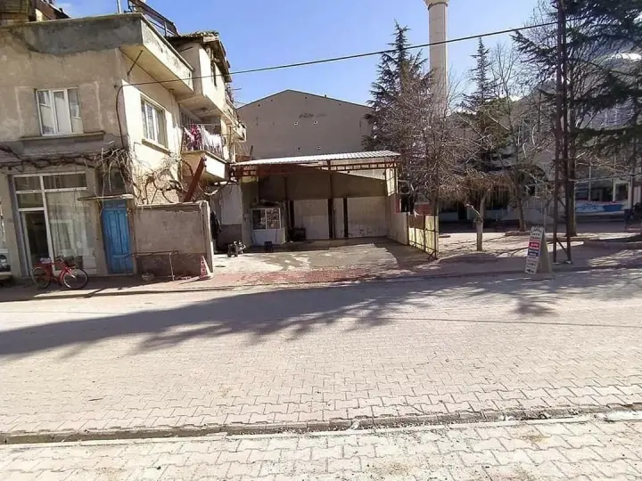 CADDE OTO YIKAMA DETAYLI TEMİZLİK BUĞRA GÜÇLÜ