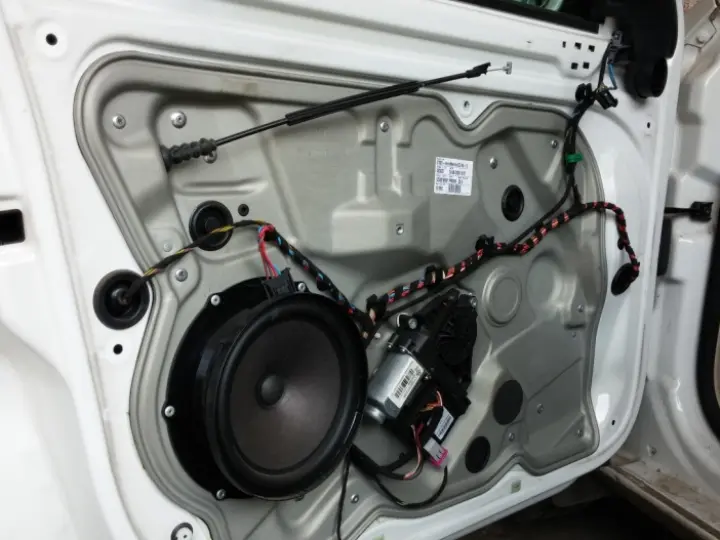 Çağdaş Oto Bakım Servisi Oto Electrik Motor & Mekanik Cam Kilit ve Klima