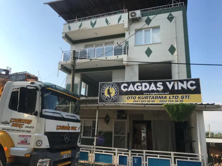 Çağdaş Vinç