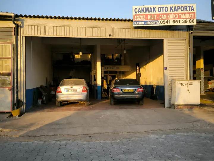 ÇAKMAK OTO KAPORTA