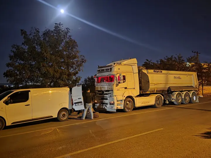Çalışkan Oto Lastik