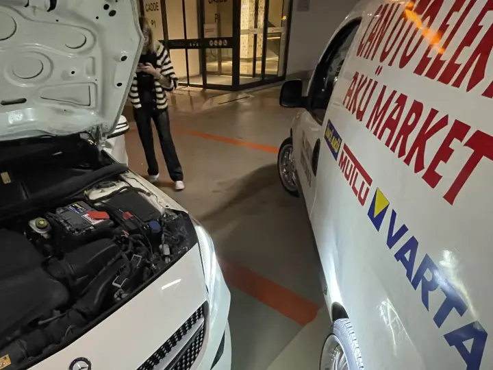 Can Oto elektrik Akü Market 7/24 AKÜCÜ BEYLİKDÜZÜ BAHÇEŞEHİR ESENYURT FLORYA AVCILAR BÜYÜKÇEKMECE YOL YARDIM AKÜ TAKVİYESİ