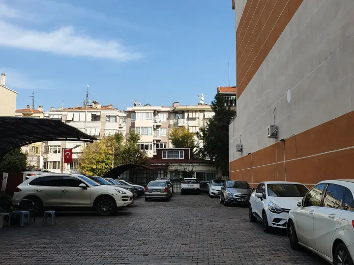 Can Otopark