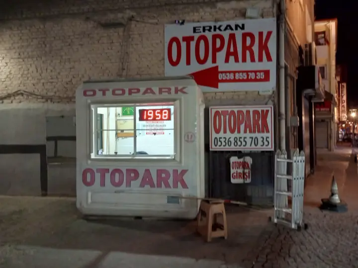Caner Otopark