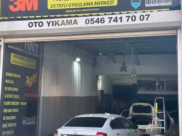 CarANT Garage Premium Car Care Systems