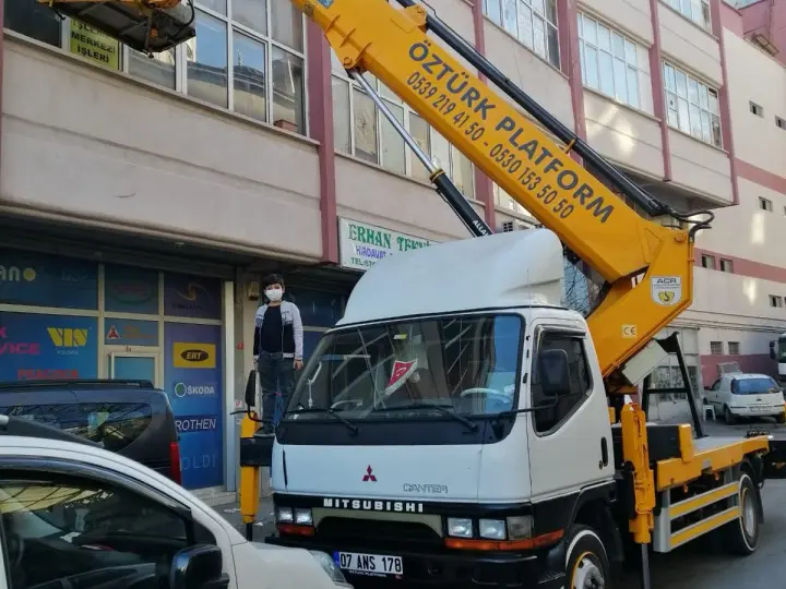 Carizma Sepetli Vinç.