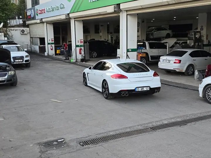 CASTROL AUTO SERVİCE - FEDERAL OTOMOTİV VW AUDİ PORSCHE SEAT SKODA ÖZEL SERVİS MEHMET ÇELİK