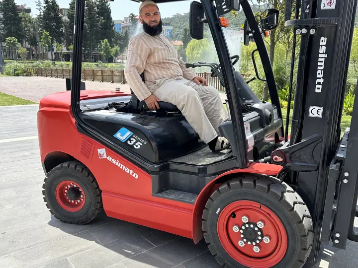 ÇATALCA ÖZKAN FORKLİFT ve SEPETLİ VİNÇ KİRALAMA