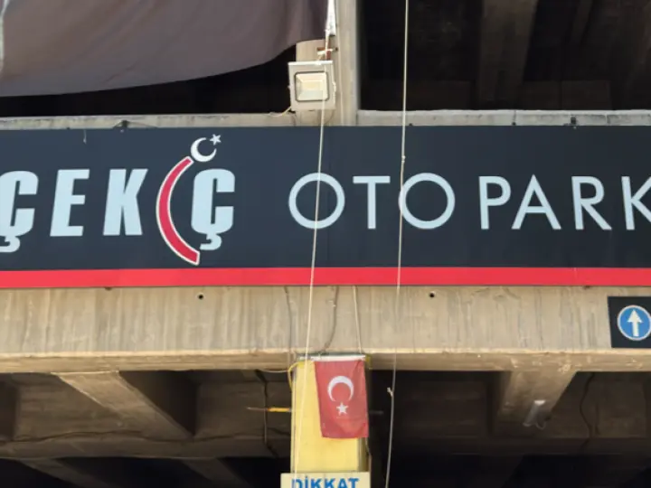 Çekiç Otopark