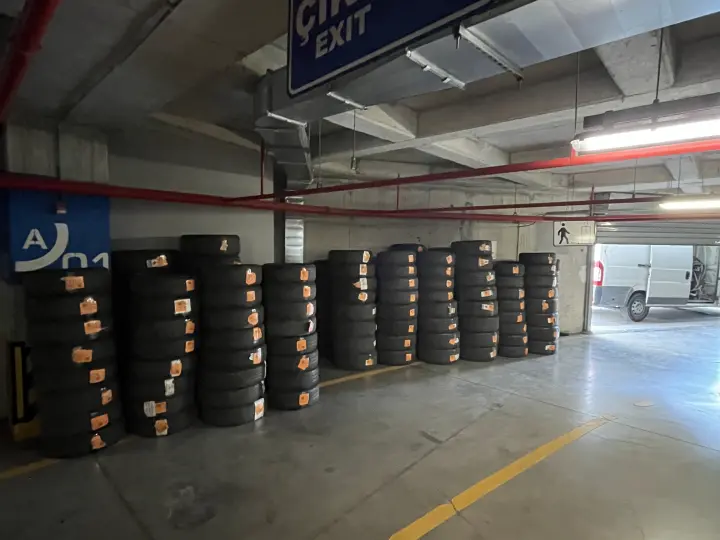 Çekmeköy Lastik yol yardım mobil lastikçi