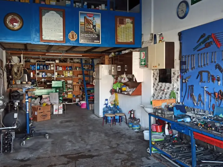 Çelikkayalar Oto Servisi ve yedek parça