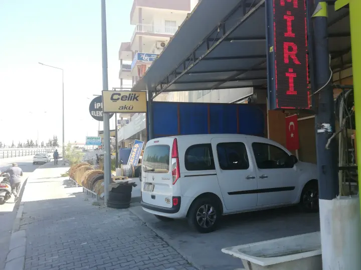 Cengizler Oto Lastik ve Motor Lastik