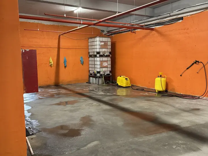 CENTRO CAR WASH