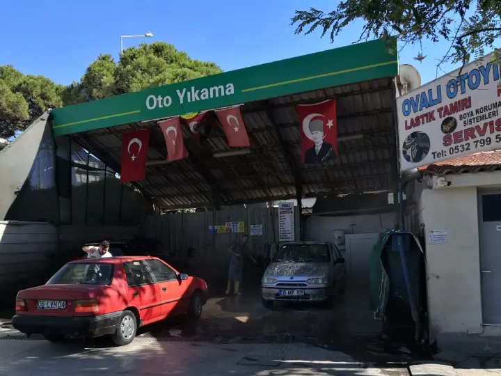 Çeşme Ovalı Oto Yıkama Lastik Tamiri