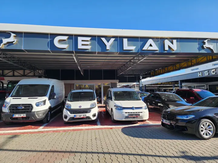 CEYLAN GALERİ 2. EL ve HASARLI ARAÇLAR