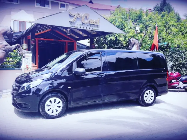 Çiçek Oto Yikama & Aksesuar Rent A Car