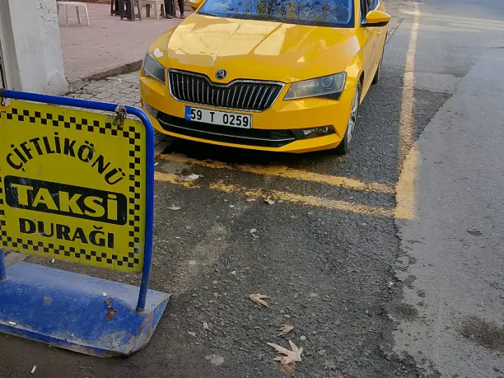 Çiftlikönü özkan taksi