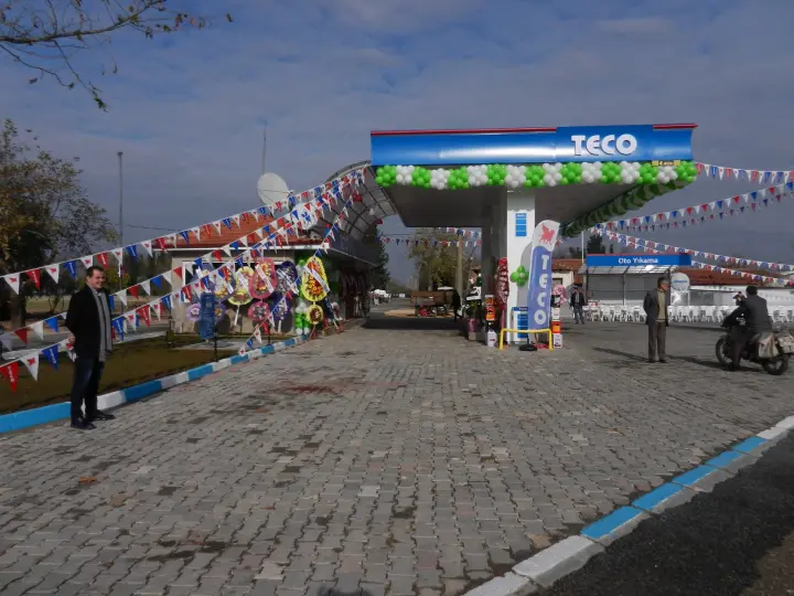 Çigdem Petrol Burak Çidem