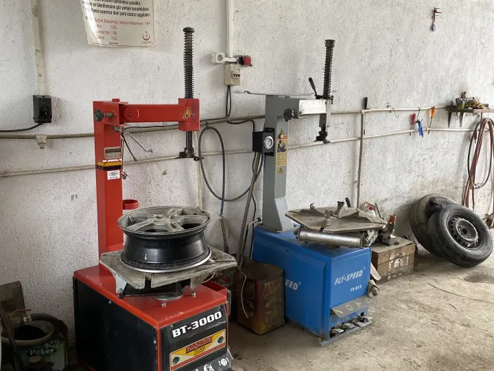 Çınar Oto Yedek Parça ve Lastik
