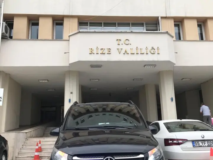 Cm Vip Oto Kiralama ve Uçak Bileti Satış Noktası